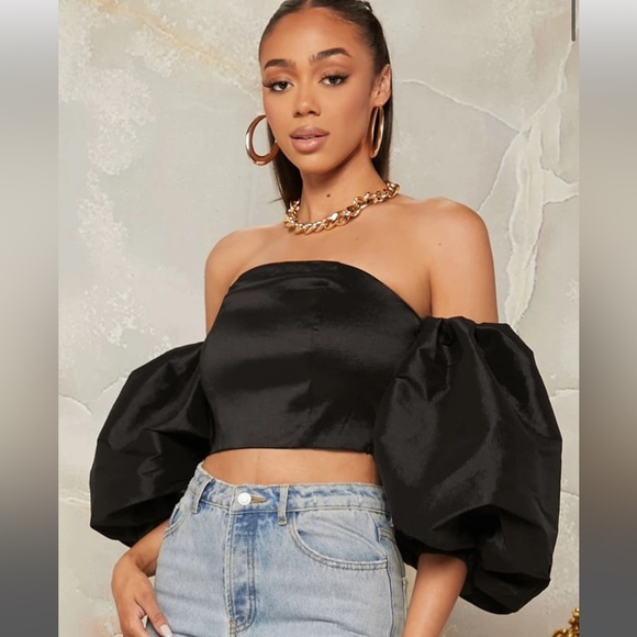 Off shoulder puff sleeve black crop top, medium - Picture 3 of 8
